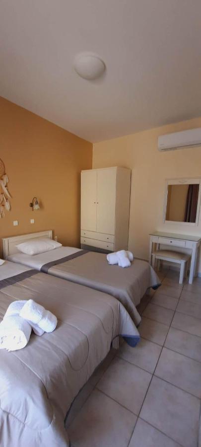 Lola's Hotel Platanés Esterno foto
