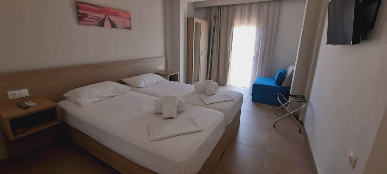 Lola's Hotel Platanés Esterno foto